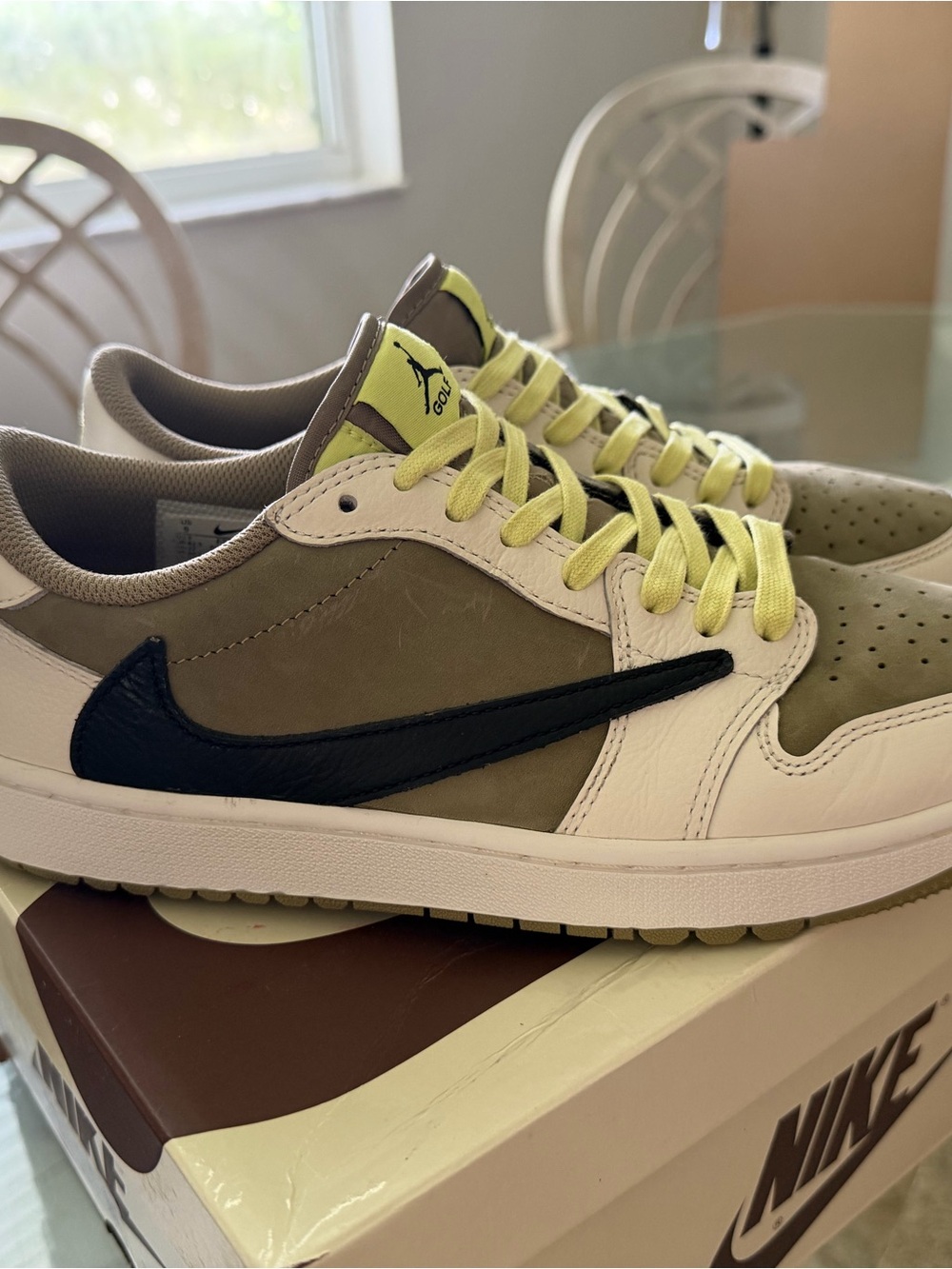 Travis Scott Jordan 1 Low Golf size 9M/10.5W